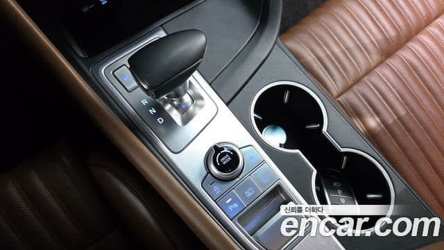 Genesis G70 Elite, 2019 9