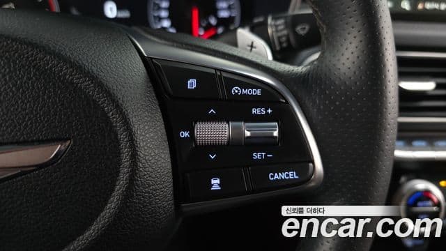 Genesis G70 Elite, 2019 19