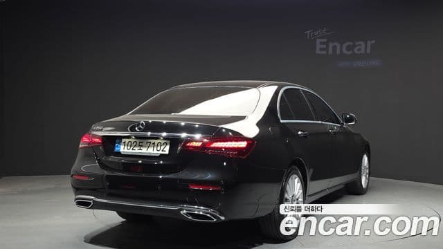 Mercedes-Benz E-класс W213 Exclusive, 2022 2