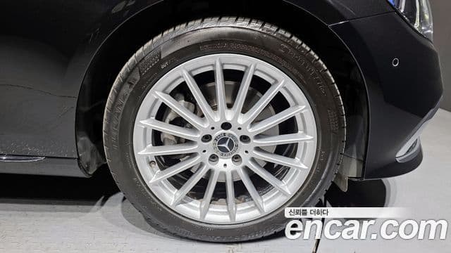 Mercedes-Benz E-класс W213 Exclusive, 2022 все фото