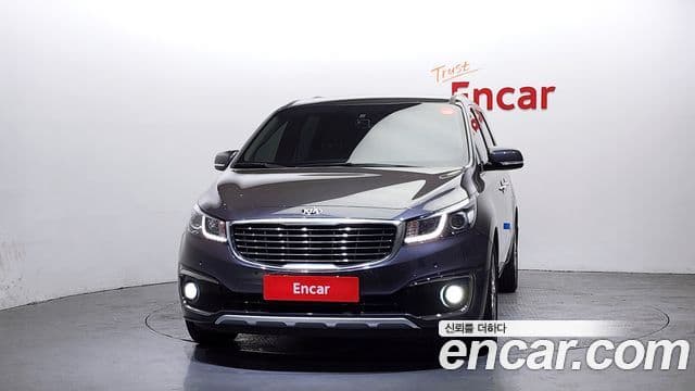 Kia All New Carnival VIP, 2016 3