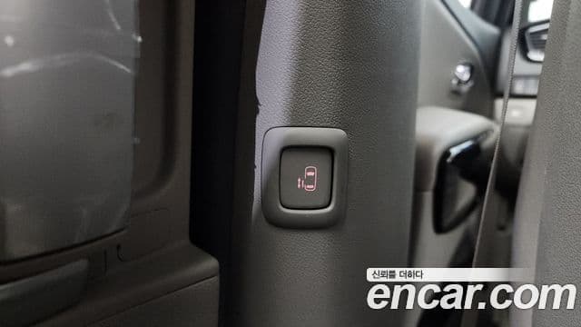 Kia All New Carnival VIP, 2016 19