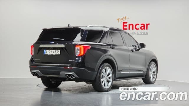 Ford Explorer 6세대 3.0 Platinum 4WD, 2022 2