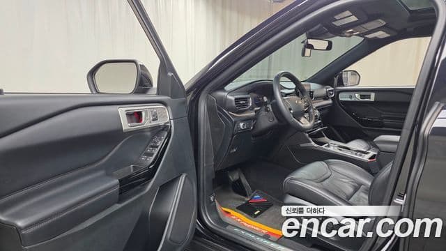 Ford Explorer 6세대 3.0 Platinum 4WD, 2022 10