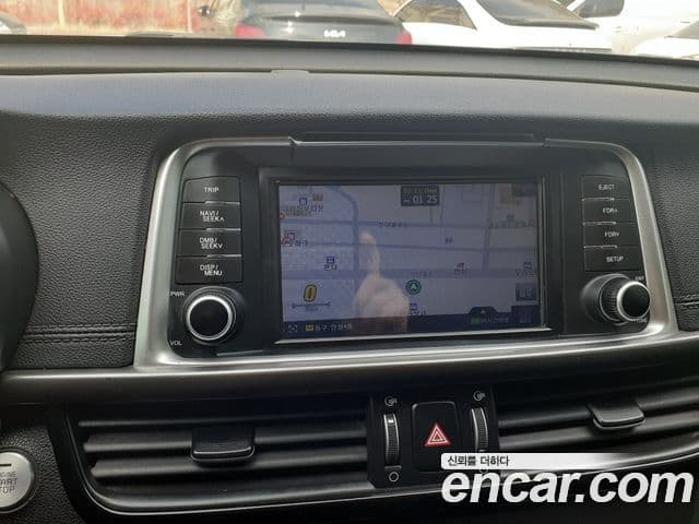 Kia K5 2세대 Luxury, 2017 10