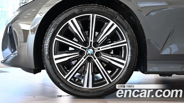 BMW 3시리즈 (G20), 2025 все фото