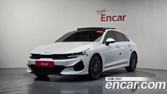 Kia K5 3세대 Signature, 2023 11