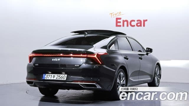 Kia K8 гибрид Noblesse, 2022 2