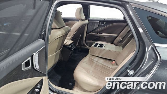 Kia K8 гибрид Noblesse, 2022 17