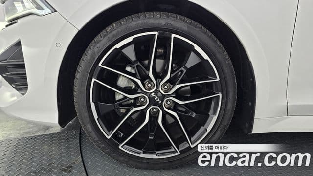 Kia K5 3세대 Signature, 2023 все фото