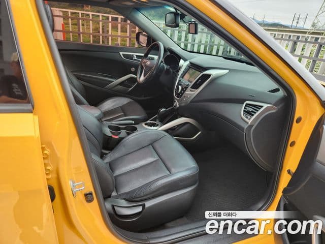 Hyundai Veloster PYL, 2014 10