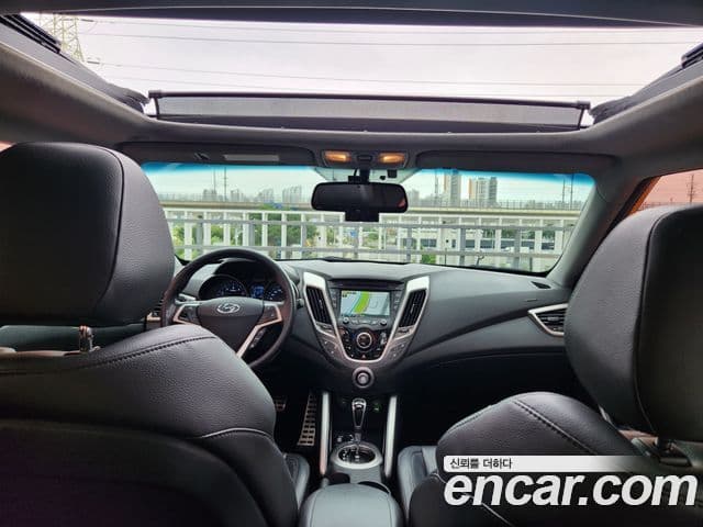 Hyundai Veloster PYL, 2014 11