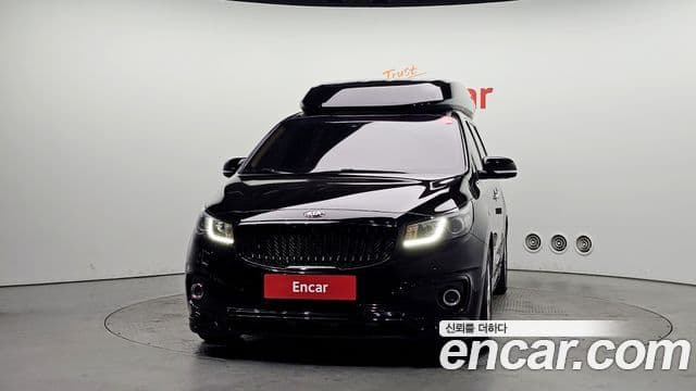 Kia All New Carnival Noblesse, 2018 3