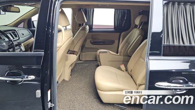 Kia All New Carnival Noblesse, 2018 11