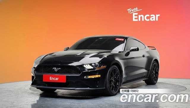 Ford Mustang купе, 2021 1