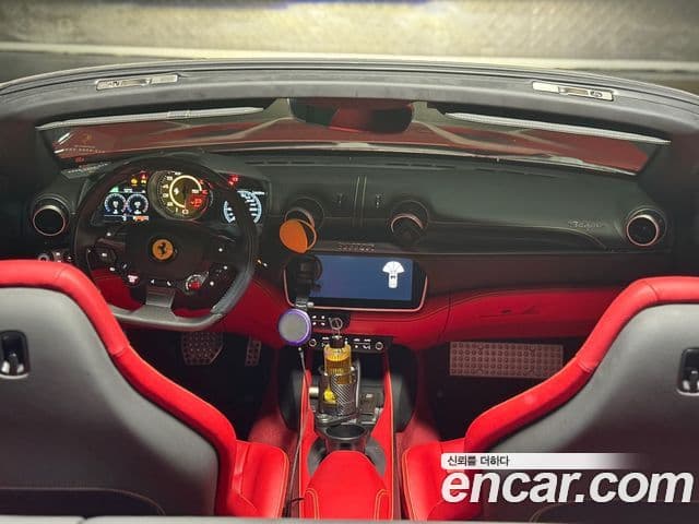 Ferrari 포르토피노 3.9 V8, 2019 9