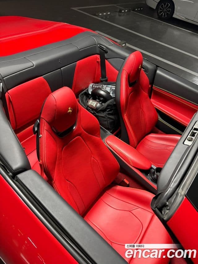 Ferrari 포르토피노 3.9 V8, 2019 10