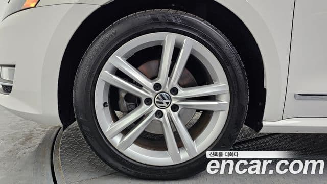 Volkswagen The / новый New Passat B7, 2014 все фото