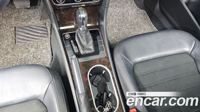 Volkswagen The / новый New Passat B7, 2014 9