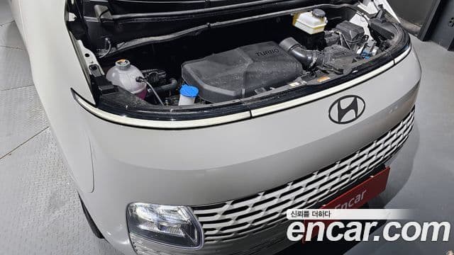Hyundai Staria Modern, 2025 6
