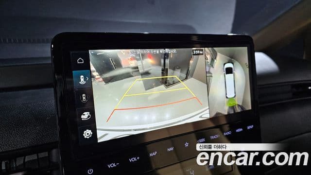 Hyundai Staria Modern, 2025 18