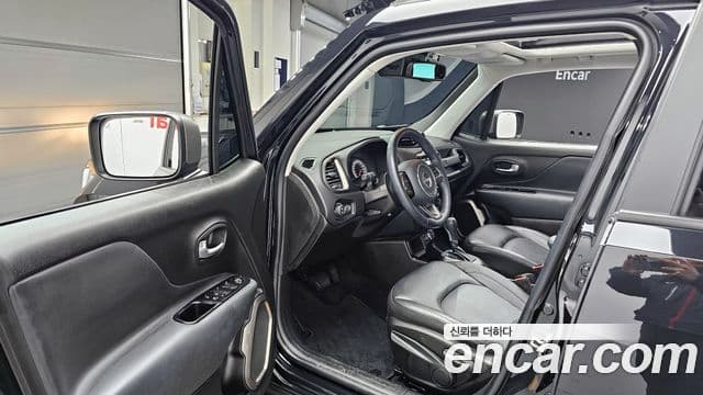 Jeep Renegade 2.4 Limited, 2021 10