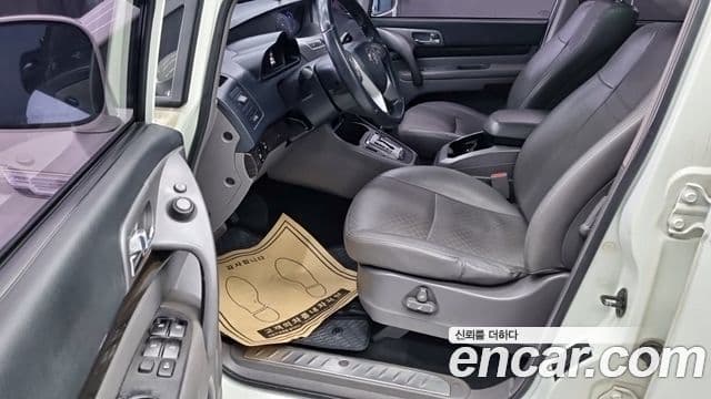 KG모빌리티(SsangYong) Korando 투리스모 4WD TX 9인승, 2016 10