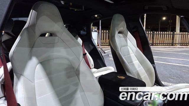 Porsche Panamera (976), 2024 14