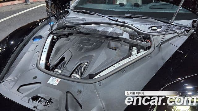 Porsche Panamera (976), 2024 16