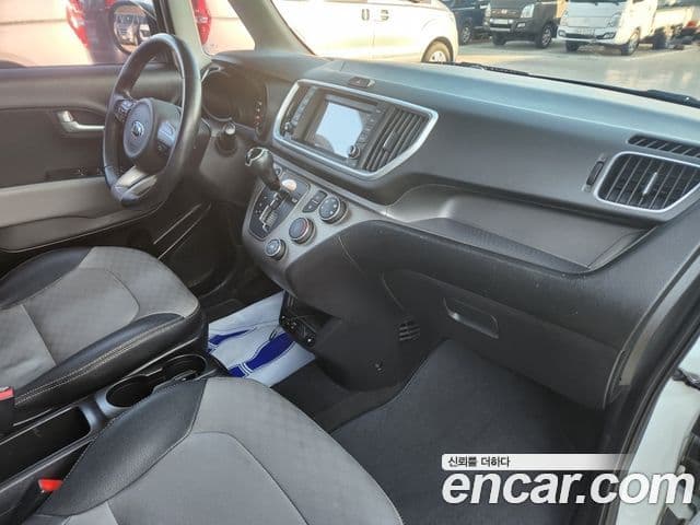 Kia The / новый New Ray Luxury, 2018 12