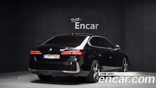 BMW 5시리즈 (G60), 2024 2