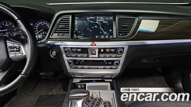 Genesis G80 Premium Luxury, 2017 14