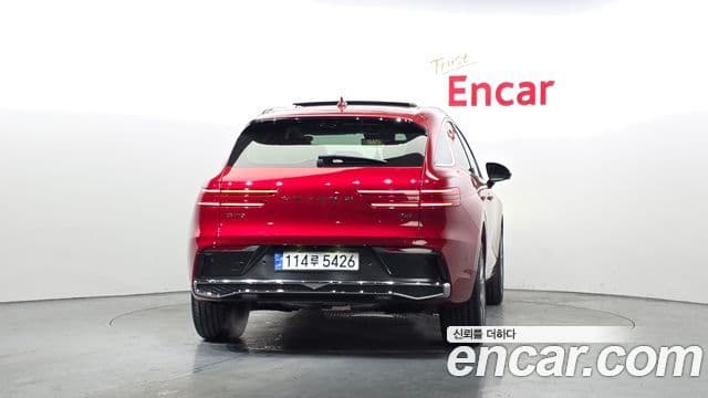Genesis GV70, 2025 4