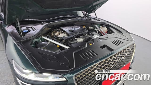 Genesis GV70, 2021 6