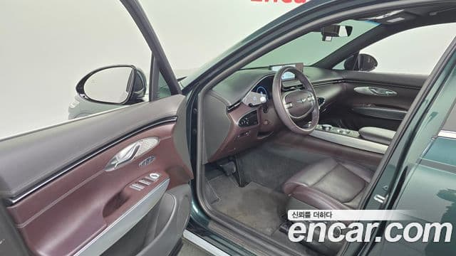 Genesis GV70, 2021 10