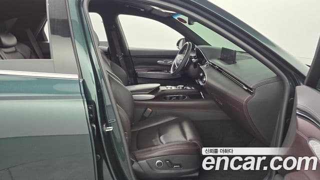 Genesis GV70, 2021 11