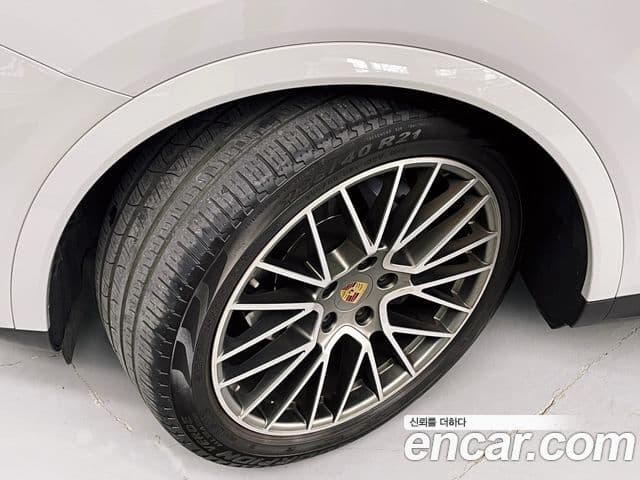 Porsche Cayenne (PO536) 3.0 купе Platinum Edition, 2022 все фото