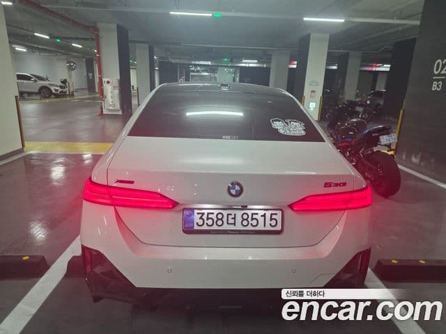 BMW 5시리즈 (G60) 520i M Sport, 2025 2
