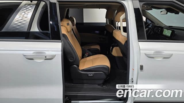 Kia Carnival 4세대 Signature, 2022 13