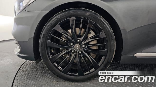 Genesis G80 Premium Luxury, 2019 все фото