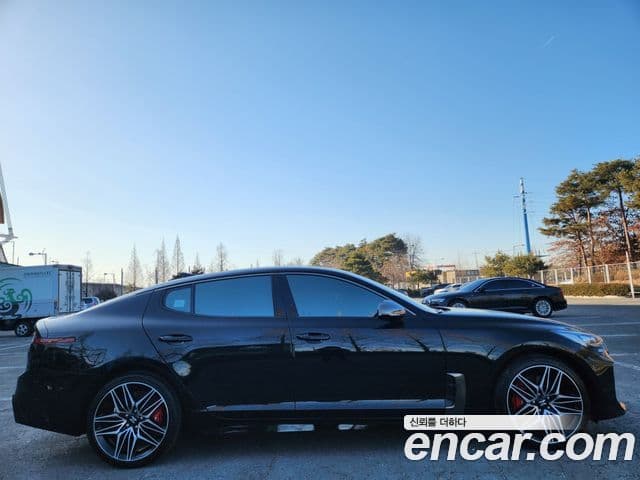 Kia 스팅어 마이스터 3.3 GT AWD, 2022 8