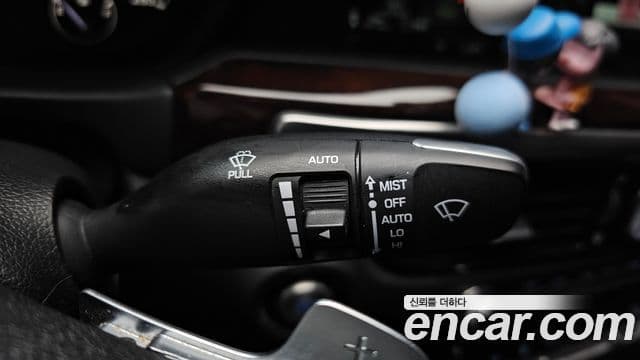 Genesis EQ900 Prestige, 2016 17