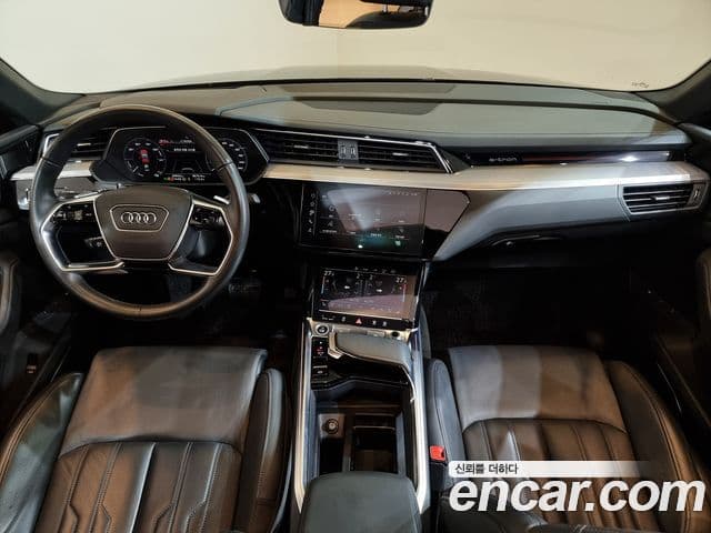 Audi e-Tron 55 Quattro Sportback, 2022 9