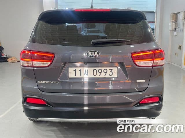 Kia All New Sorento Prestige, 2016 4