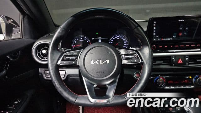 Kia The / новый New K3 2세대 Signature, 2022 13