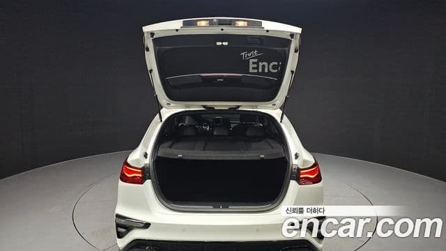 Kia The / новый New K3 2세대 Signature, 2022 20