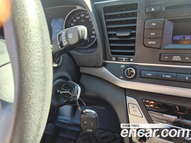 Hyundai Avante AD 1.6 LPI Style(арендный автомобиль), 2017 12