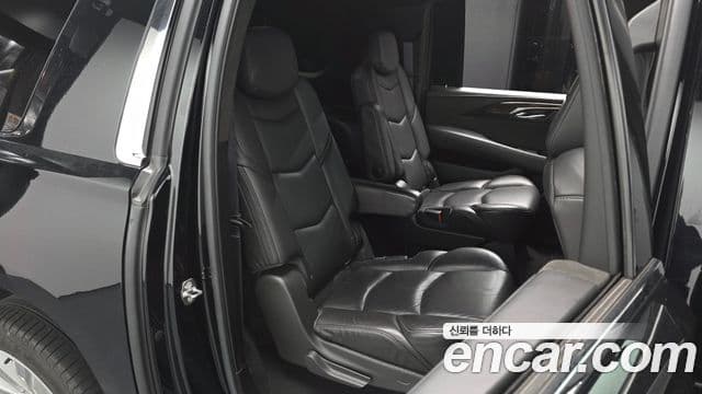 Cadillac Escalade 4세대, 2016 11