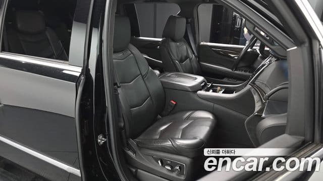 Cadillac Escalade 4세대, 2016 12