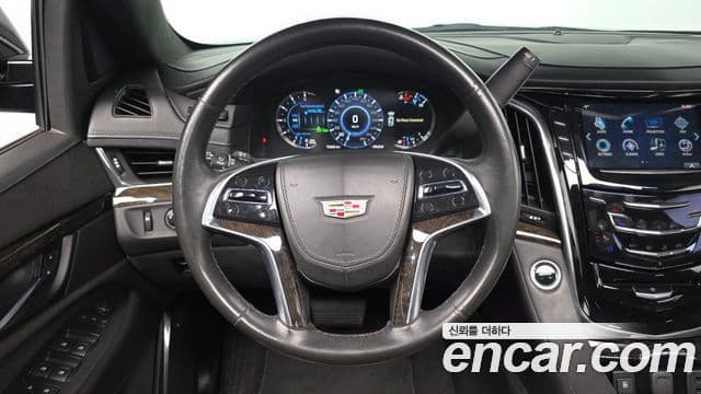Cadillac Escalade 4세대, 2016 14